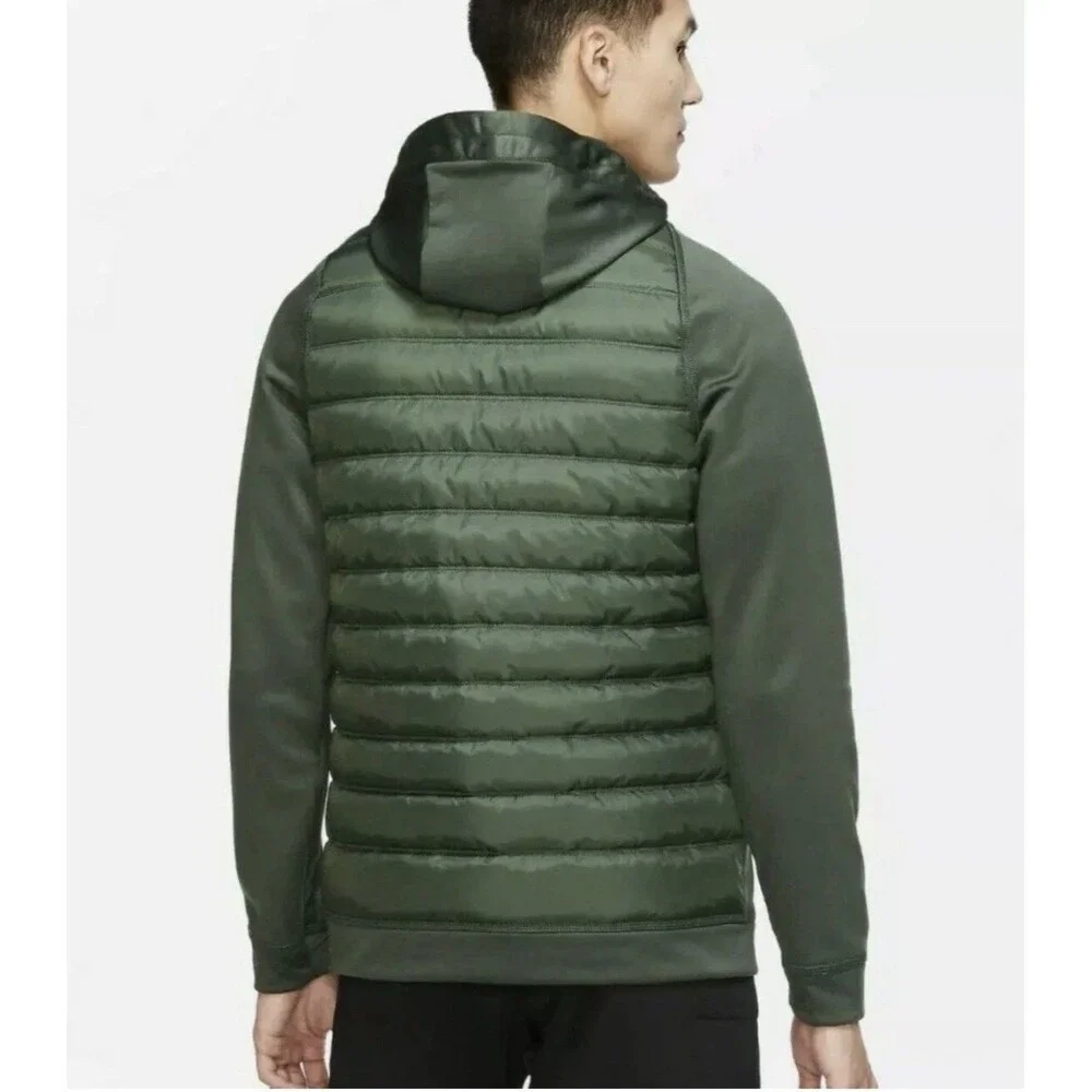 Men’s Nike Therma Synthetic Fill Training Green Jacket. BV6298-337. LARGE